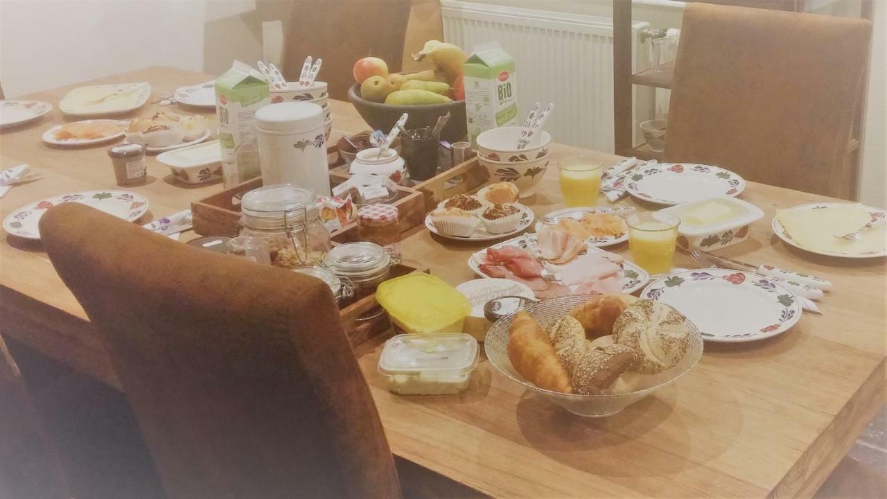 B&B De Zeeuwse Ruyter บรีลเลอ ภายนอก รูปภาพ